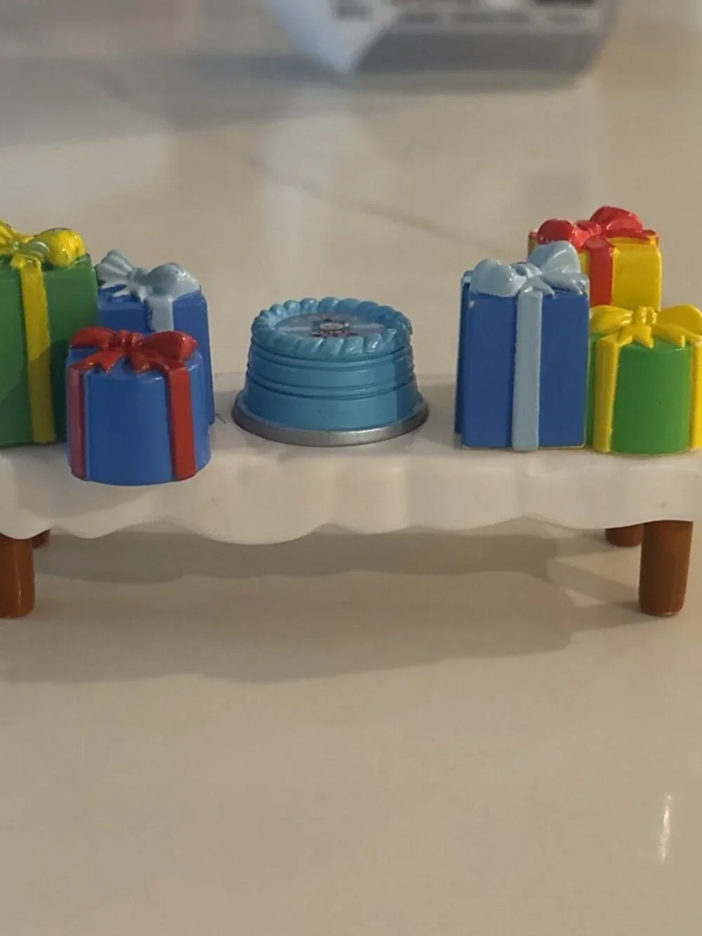 Thomas The Train Happy Birthday Train Set Cake Table Gifts Toy Miniature Rare